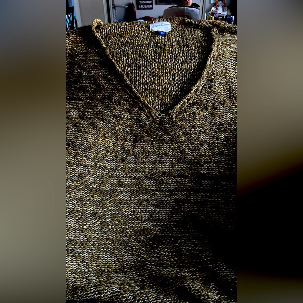 Nwot! Universal Thread Green V-Neck Pullover Sweater - Picture 2 of 5